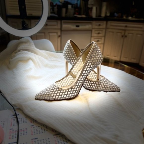 Nine West Women's Tatiana Sparkly Gold Mesh Glitter Pumps/Heels, size 6M - Picture 1 of 10